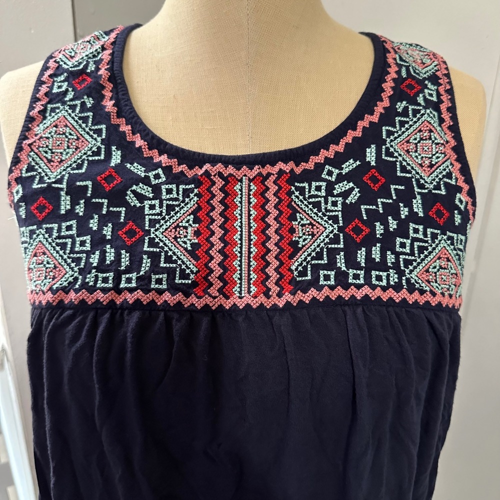 skies are Blue Embroidered top Size S - Picture 2 of 9